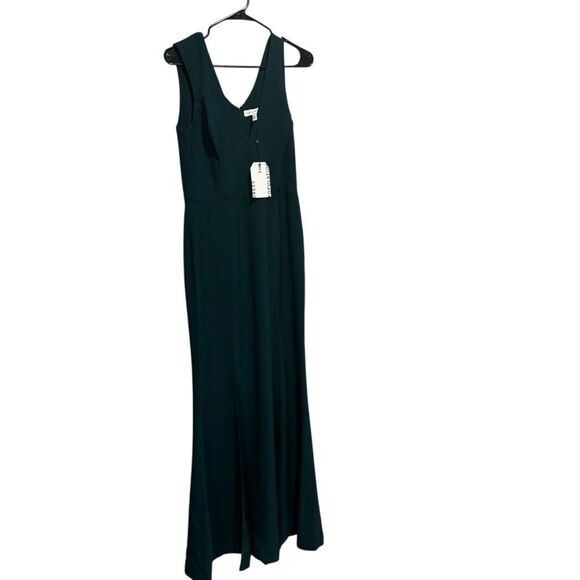 Revolve Dress The Population Sandra Plunge Crepe Trumpet Gown Maxi Dress in Pine - Picture 6 of 11